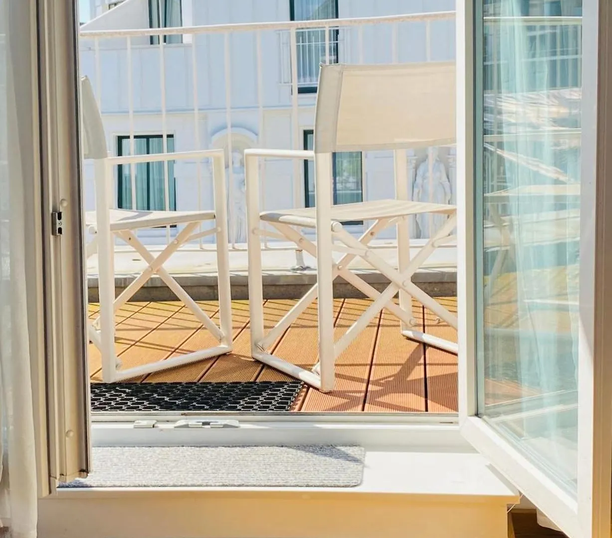 Victoria Apartments Düsseldorf 3*,  Niemcy