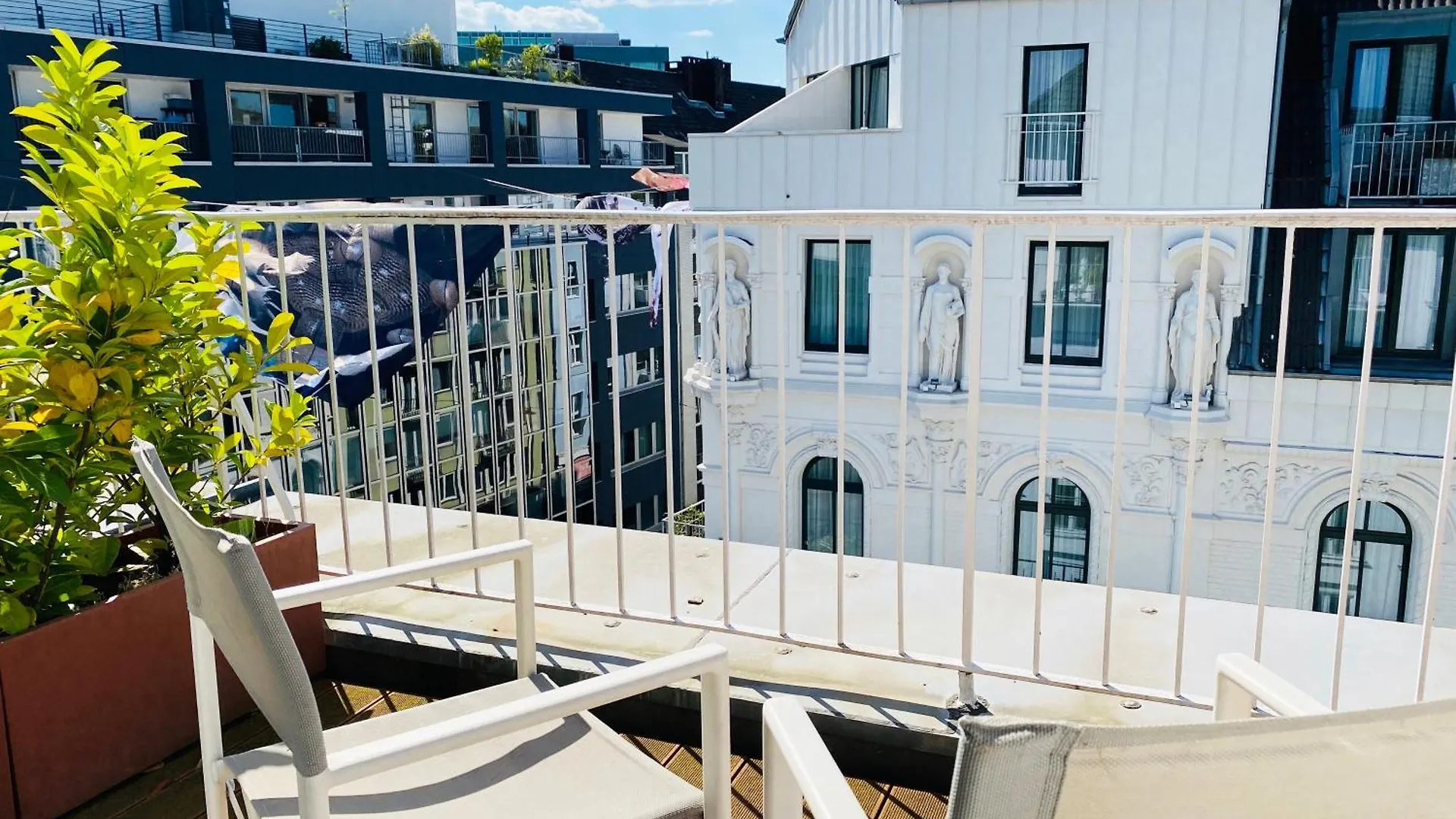Aparthotel Victoria Apartments
